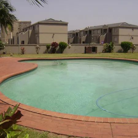 North Beach Durban Apartments Buitenkant foto