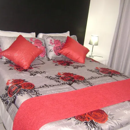 North Beach Durban Apartments Buitenkant foto