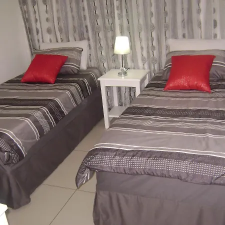 North Beach Durban Apartments Buitenkant foto